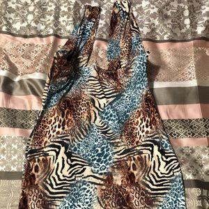 Dress from shein brand new with out tags in a really good condition never worn